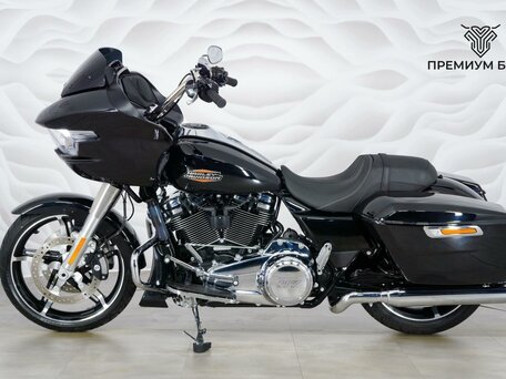 2024 Harley-Davidson Road Glide, чёрный, 2999000 рублей, вид 2