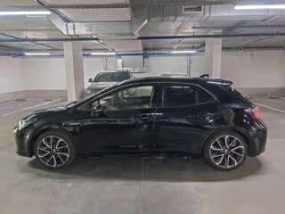 2018 Toyota Corolla XII (E210), чёрный, 1500000 рублей, вид 3