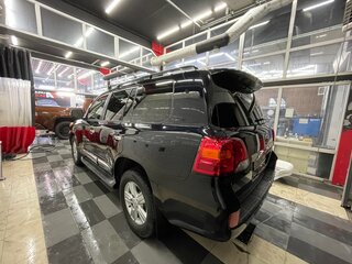 2013 Toyota Land Cruiser 200 Series Рестайлинг 1, чёрный, 4100000 рублей, вид 5