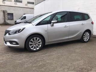 2018 Opel Zafira C Рестайлинг, серебристый, 1650000 рублей, вид 5