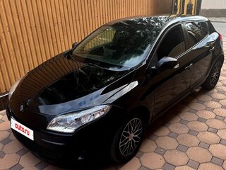 2011 Renault Megane III, чёрный, 580000 рублей, вид 1