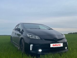 2010 Toyota Prius III (XW30), чёрный, 800000 рублей, вид 2