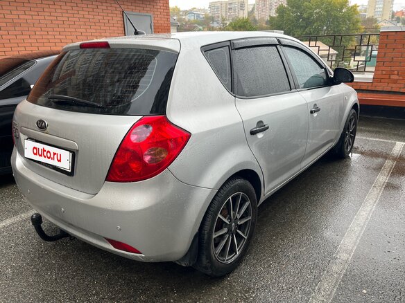 2007 Kia Ceed I, серебристый, 520000 рублей - вид 2