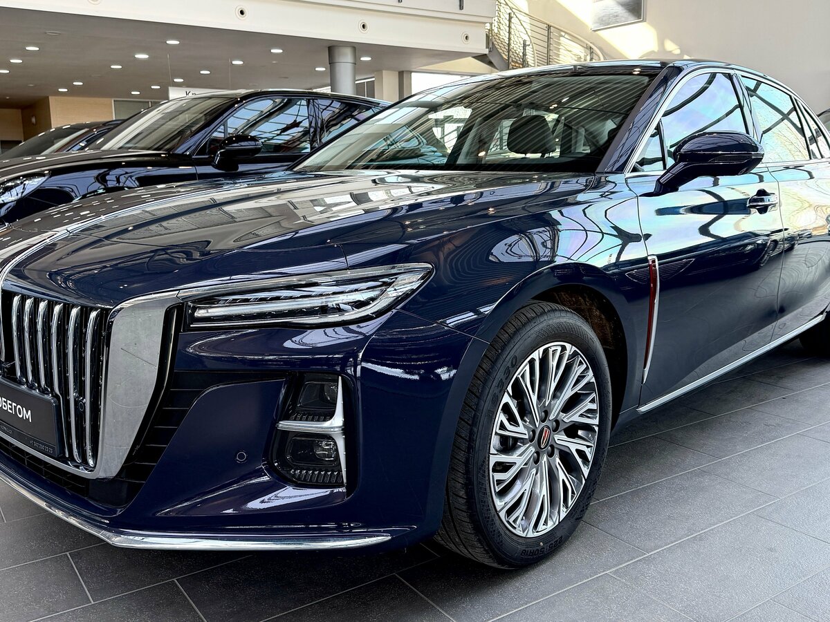 Открыть фотографии: Hongqi H5 II