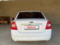 2008 Ford Focus II Рестайлинг, белый, 460000 рублей - вид 3