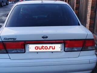 2001 Nissan Sunny B15, белый, 350000 рублей, вид 4