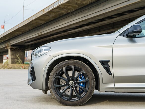 2020 BMW X4 M Competition I (F98), серый - вид 9