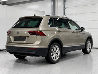 2020 Volkswagen Tiguan II, бежевый, 3300000 рублей, вид 3