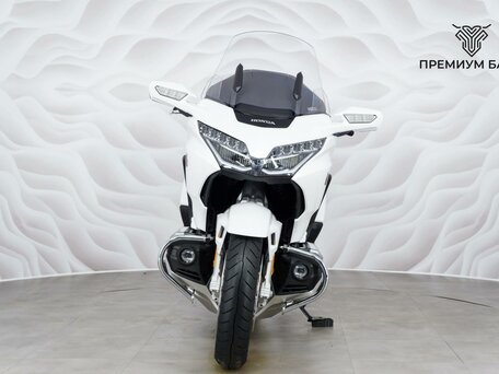 2023 Honda GL 1800 Gold Wing, белый, 3227000 рублей, вид 4