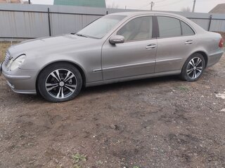 2005 Mercedes-Benz E-Класс 350 III (W211, S211), серый, 870000 рублей, вид 5