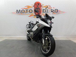 2011 Honda VFR 800X (Crossrunner), белый, 599000 рублей, вид 5
