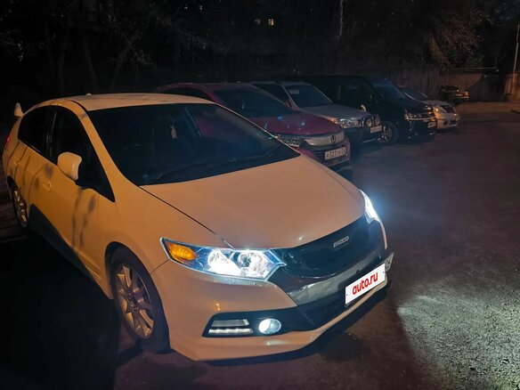 2013 Honda Insight II Рестайлинг, белый, 935000 рублей - вид 5