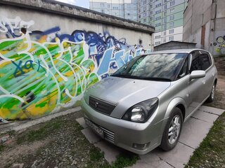 2002 Toyota Opa I, серебристый, 545000 рублей, вид 1