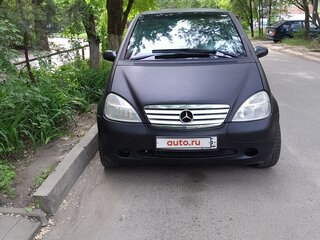 2000 Mercedes-Benz A-Класс 160 I (W168), чёрный, 250000 рублей, вид 1