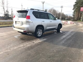 2010 Toyota Land Cruiser Prado 150 Series, серый, 2600000 рублей, вид 3