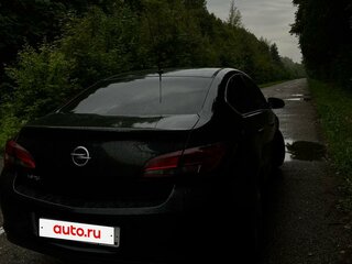 2014 Opel Astra J Рестайлинг, чёрный, 800000 рублей, вид 4