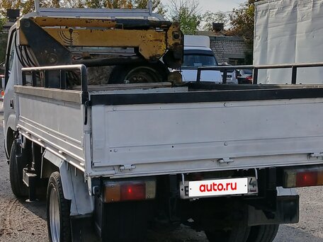 2001 Toyota Dyna, белый, 1830000 рублей, вид 5