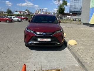 2021 Toyota Venza II, красный, 2975555 рублей, вид 1