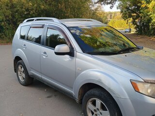 2007 Mitsubishi Outlander II, серебристый, 990000 рублей, вид 2