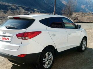 2015 Hyundai ix35 I Рестайлинг, белый, 1400000 рублей, вид 3