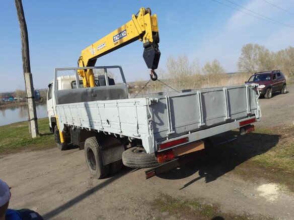1994 Isuzu Forward (F-Series), белый, 2500000 рублей - вид 5