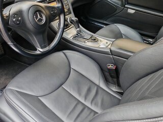 2010 Mercedes-Benz SL-Класс 550 V (R230) Рестайлинг 2, белый, 4000000 рублей, вид 4
