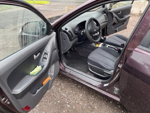 2008 Hyundai Elantra IV (HD), красный, 530000 рублей - вид 4