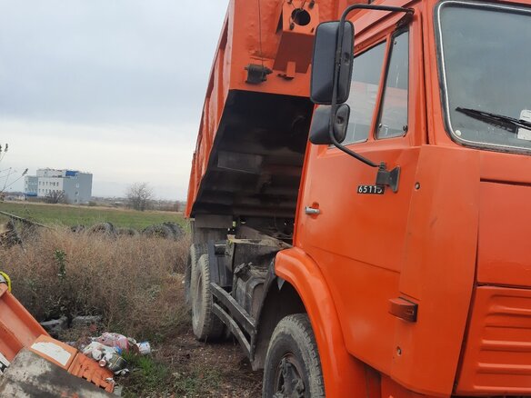 2005 КамАЗ 65111, оранжевый, 900000 рублей - вид 7