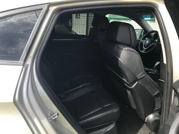 2009 BMW X6 35i 6-speed I (E71), серебристый, 1200000 рублей - вид 9