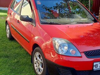 2007 Ford Fiesta Mk5, красный, 350000 рублей, вид 2