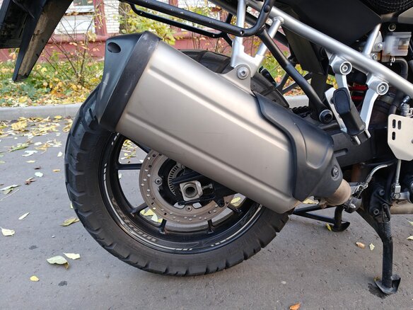 2015 Suzuki V-Strom 1000, чёрный, 750000 рублей - вид 10