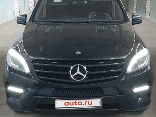 2013 Mercedes-Benz M-Класс 500 III (W166), чёрный, 2650000 рублей, вид 2
