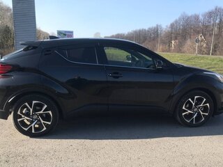 2020 Toyota C-HR I Рестайлинг, чёрный, 2225000 рублей, вид 4