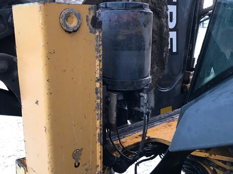 2012 John Deere 325K, 6600000 рублей, вид 2