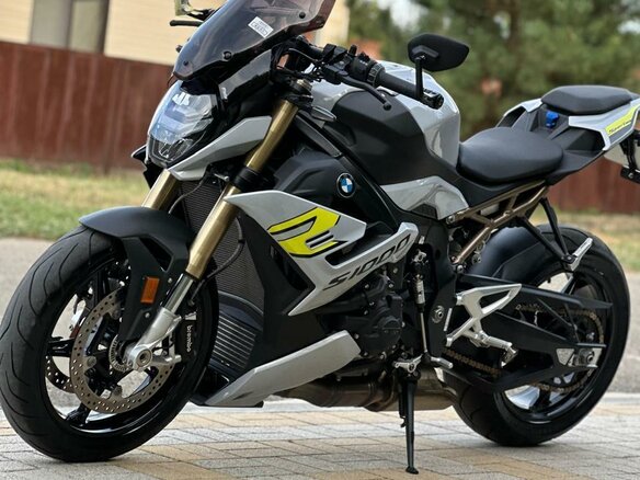 2021 BMW S 1000 R, серый, 2140000 рублей - вид 12