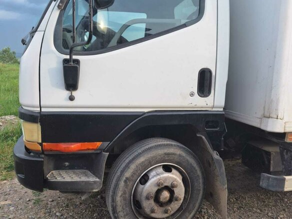 2003 Mitsubishi Minicab, белый, 1500000 рублей - вид 3