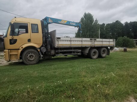 2009 Ford Cargo 25xx, золотистый, 4400000 рублей, вид 2