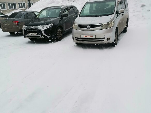 2006 Nissan Serena III (C25), серебристый, 1300000 рублей - вид 3