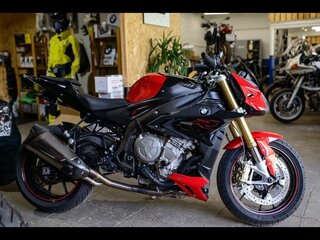 2017 BMW S 1000 R, красный, 900000 рублей, вид 4