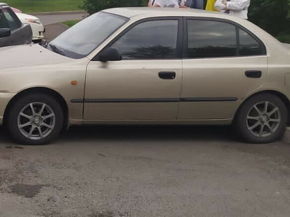 2007 Hyundai Accent ТагАЗ II, золотистый, 500000 рублей - вид 3