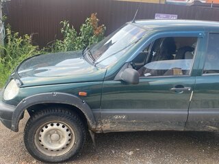 2005 Chevrolet Niva I, зелёный, 250000 рублей, вид 2