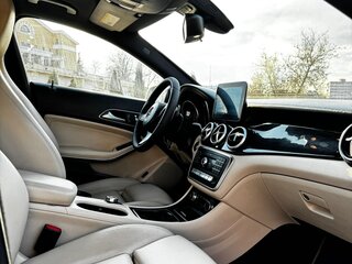 2017 Mercedes-Benz CLA 250 I (C117, X117) Рестайлинг, чёрный, 1900000 рублей, вид 5