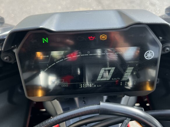 2022 Yamaha YZF-R7, золотистый, 1800000 рублей - вид 11