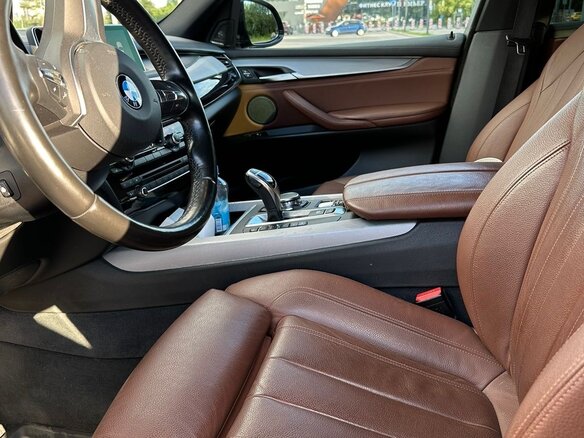 2016 BMW X5 40d III (F15), чёрный, 4050000 рублей
