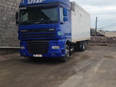 2009 DAF XF, синий, 5000000 рублей, вид 1