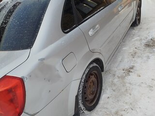 2007 Chevrolet Lacetti I, серебристый, 270000 рублей, вид 3