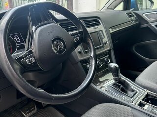 2015 Volkswagen Golf VII, голубой, 1500000 рублей, вид 4
