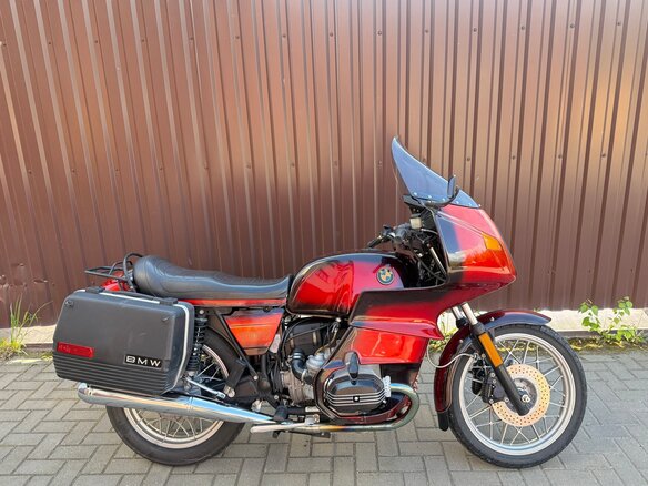 1982 BMW R 100 RS, красный, 750000 рублей