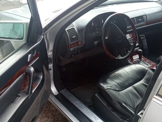 1992 Mercedes-Benz S-Класс 500 III (W140), серебристый, 1050000 рублей, вид 5