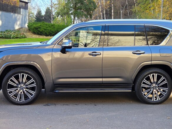 2022 Lexus LX 600 IV, серый, 15000000 рублей - вид 8